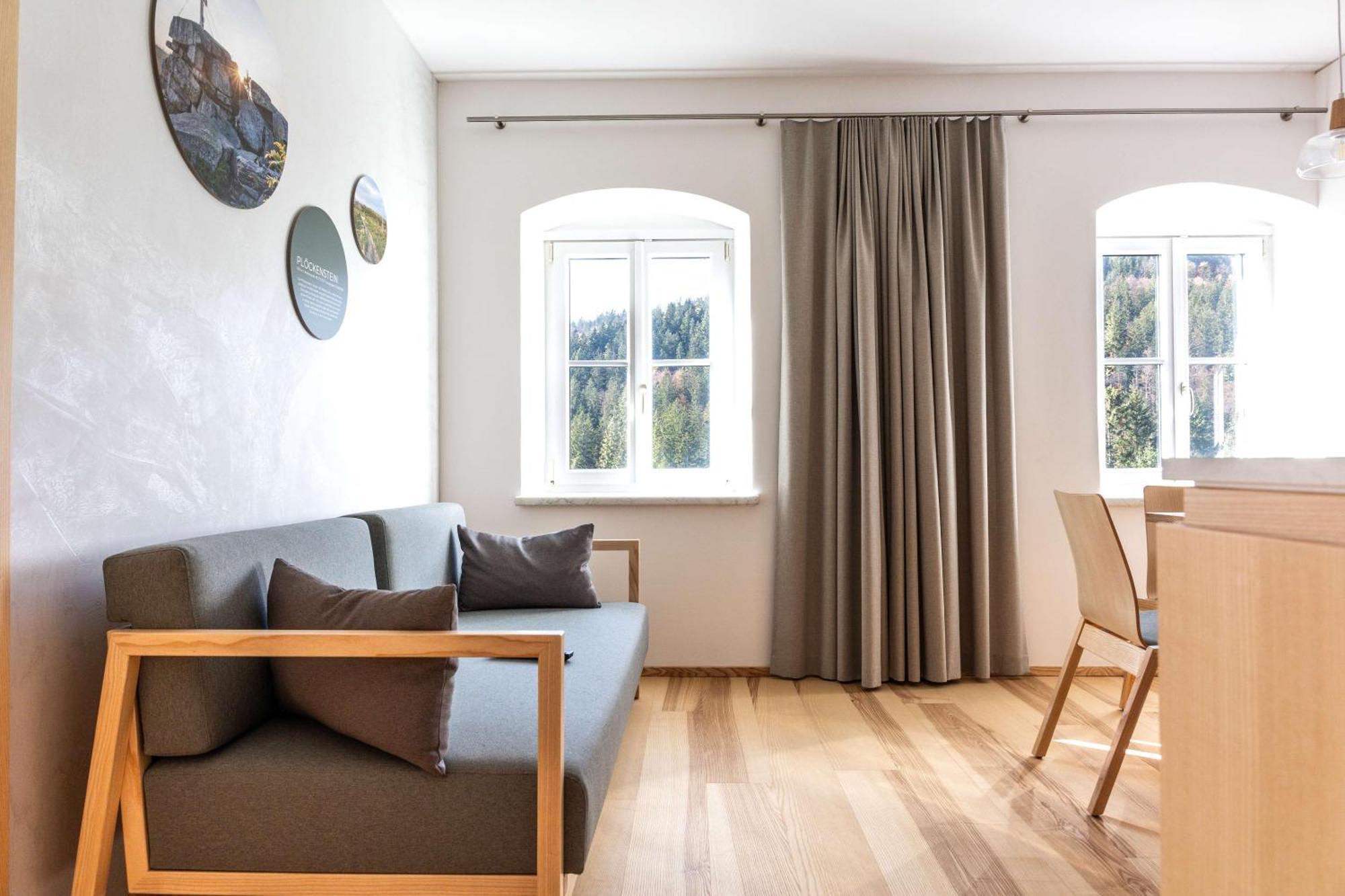 Forsthaus Apartments - Ski + Bike & Hike Клаффер-ам-Хохфихт Экстерьер фото