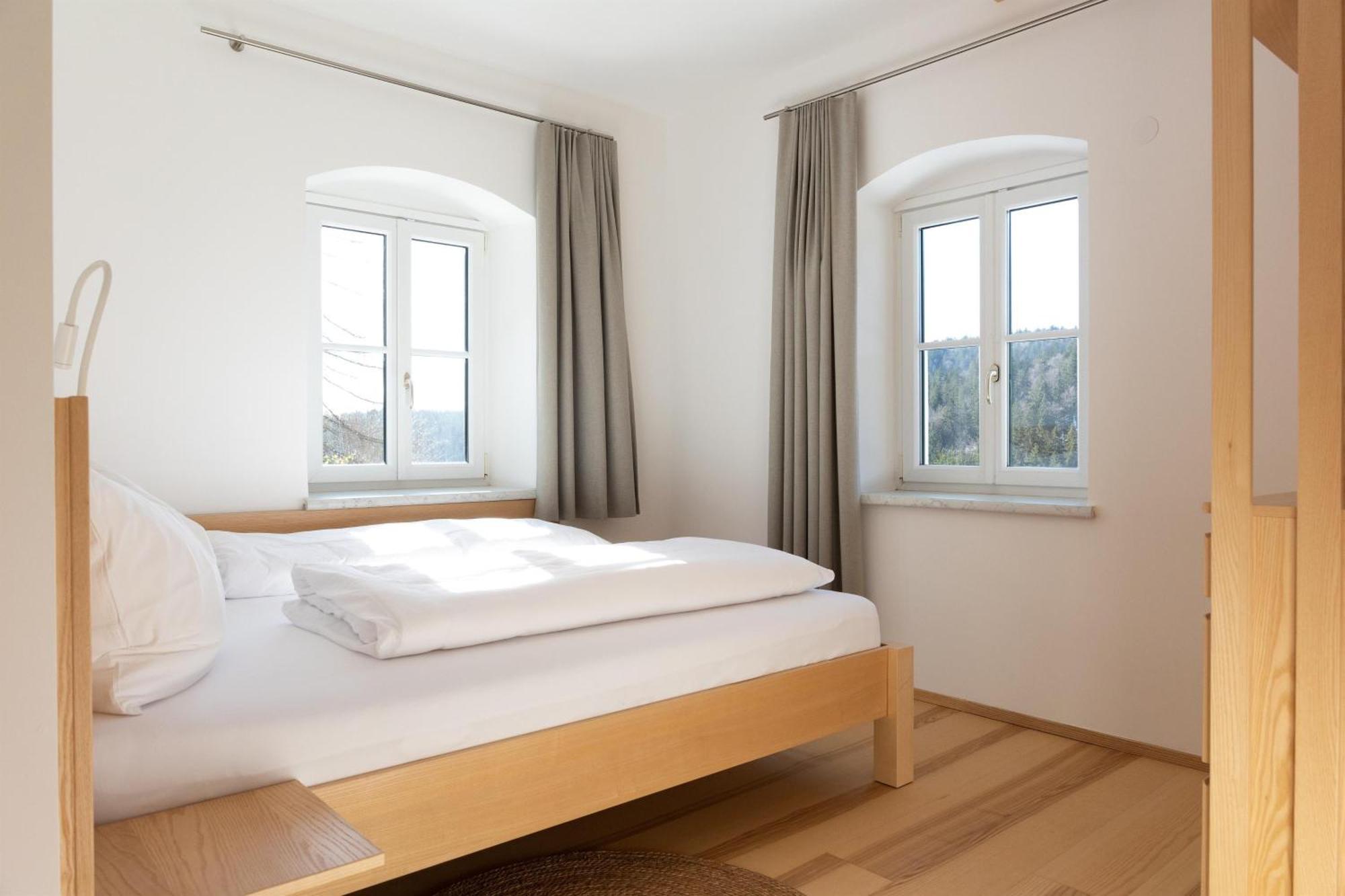 Forsthaus Apartments - Ski + Bike & Hike Клаффер-ам-Хохфихт Экстерьер фото