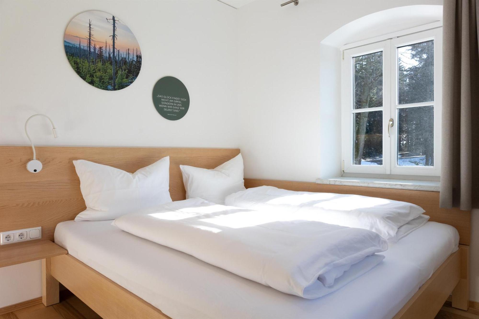 Forsthaus Apartments - Ski + Bike & Hike Клаффер-ам-Хохфихт Экстерьер фото
